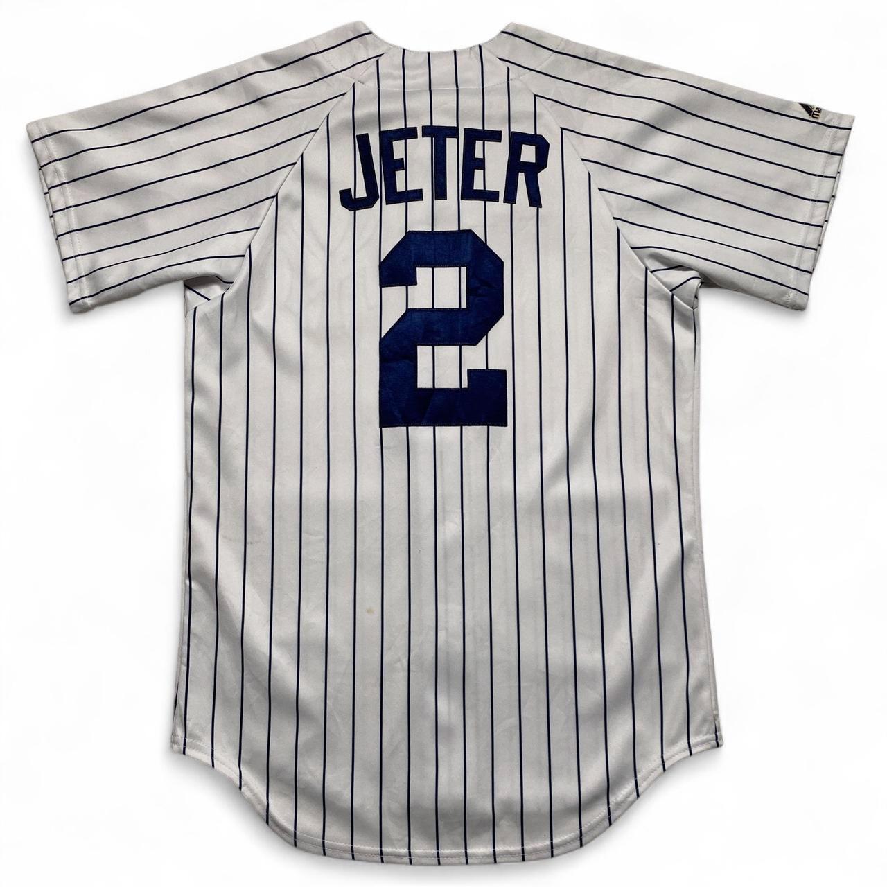 Majestic Athletic New York Yankees Vintage y2k White and Navy Pinstripe Jeter 2 Jersey (S)