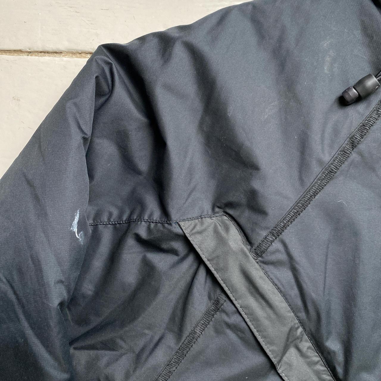 Nike Vintage Black and White Swoosh Puffer Padded Jacket