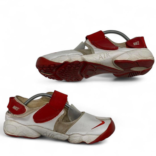 Nike Air Rift White and Red y2k Trainers (UK 10)