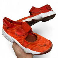 Nike Air Rift Red and White Non Split Tabi Toe Trainer Sandals (UK 4.5)