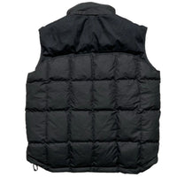 Nike Vintage y2k Black and White Puffer Gilet (L)