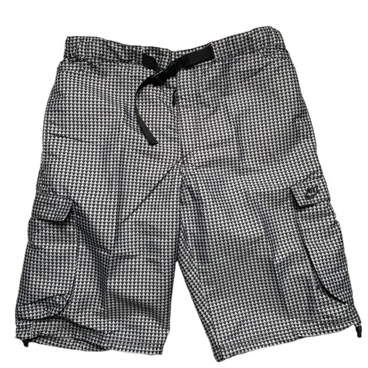 Nike Vintage y2k Black and White Cargo Shorts (M)