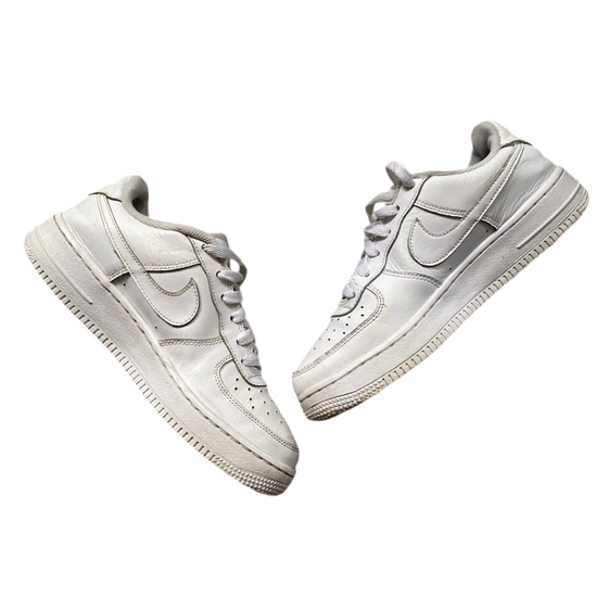 Nike Air Force 1 White (UK 5)