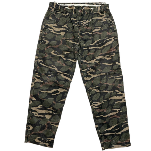 Maharishi Cargo Combat Camouflage Leaf Print (W 38)