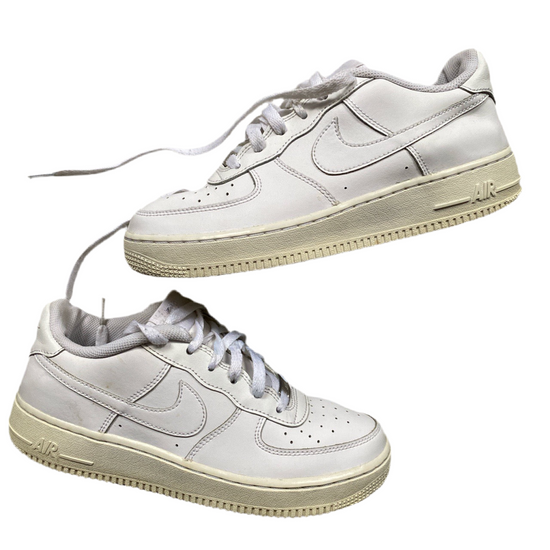 Nike Air Force 1 White (UK 6)