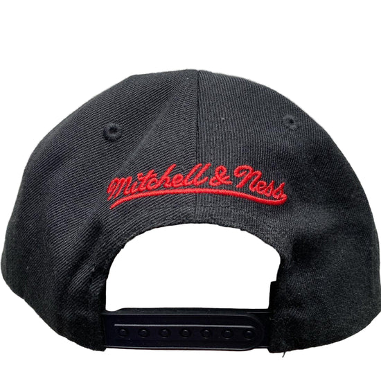 Toronto Raptors Black Snapback Mitchell and Ness Cap