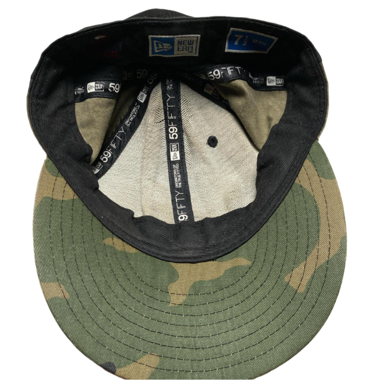 New Era Atlanta Braves Vintage Black and Camouflage Fitted Cap