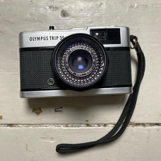 Olympus Trip 35 Film Camera with 43