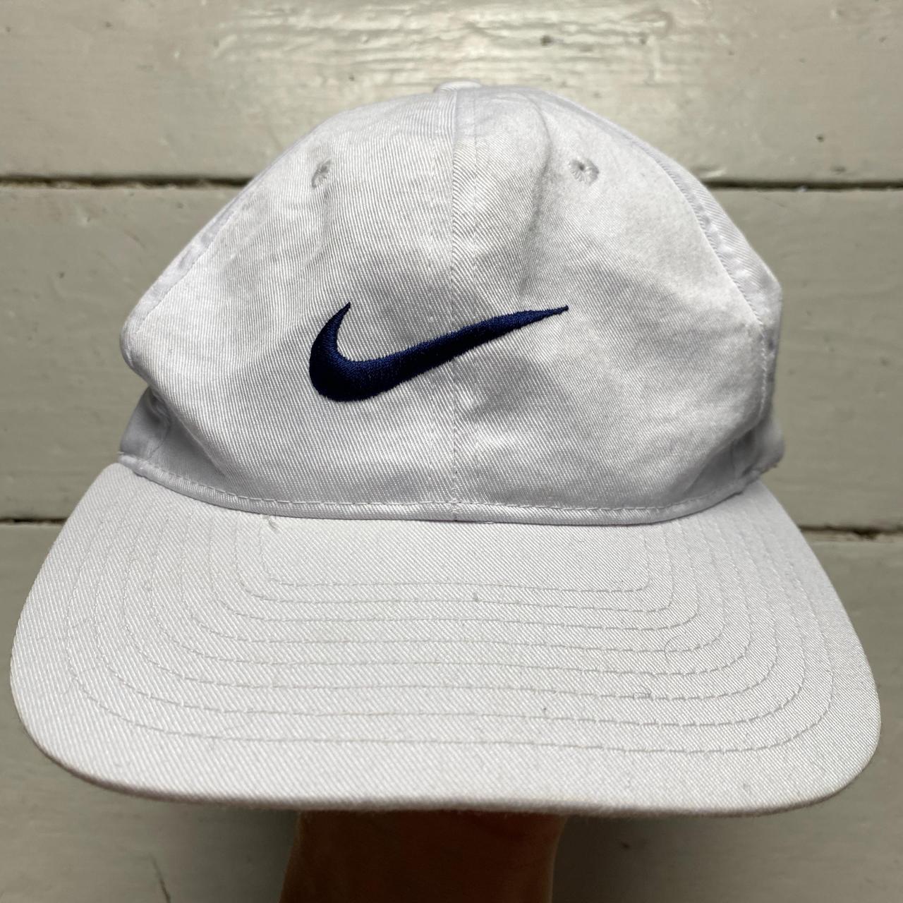 Nike White and Navy Swoosh Vintage 90’s Cap