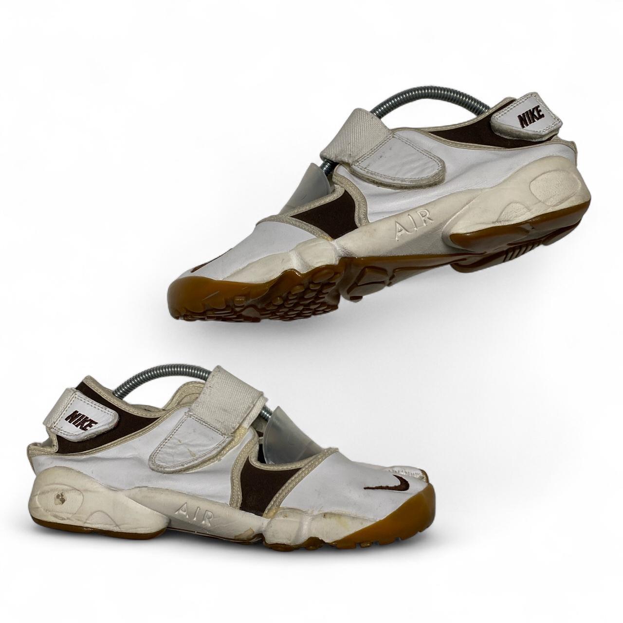 Nike Air Rift White and Brown Gum Sole Sandal Trainers (UK 9)
