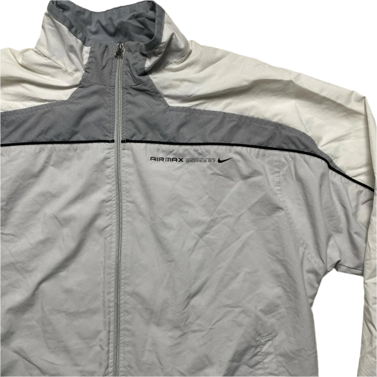 Nike Air Max Vintage y2k Silver and White Shell Tracksuit Jacket (XL)