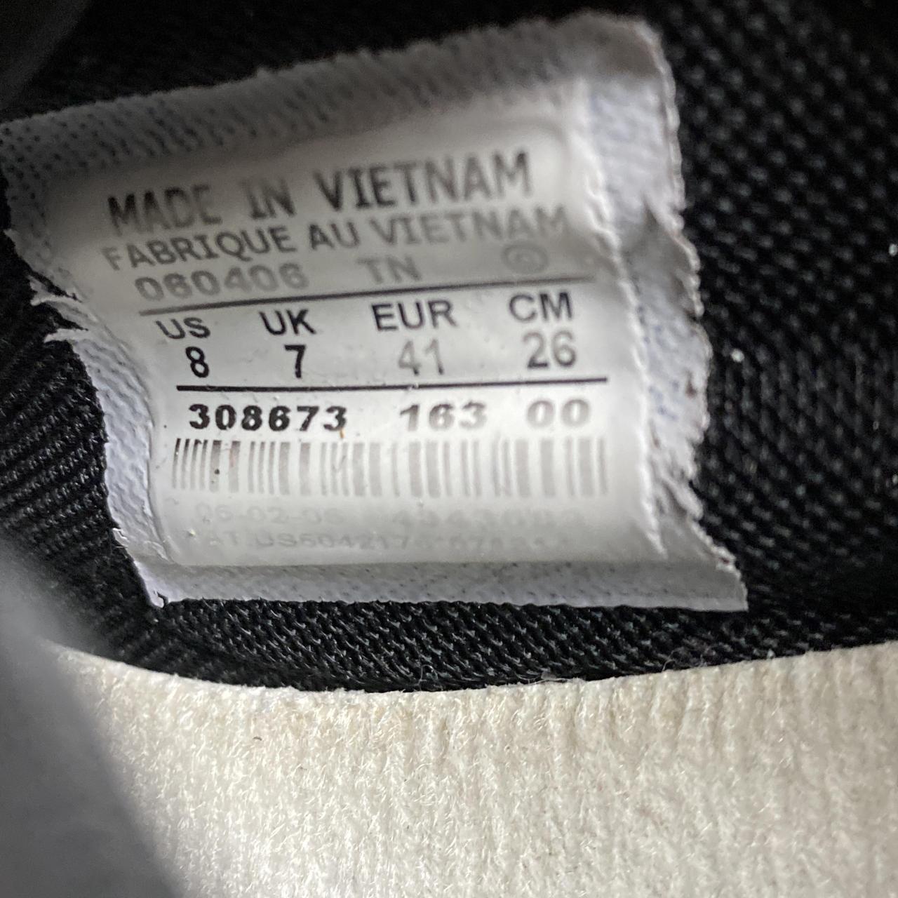 Nike Air Rift White and Black Trainers (UK 7)