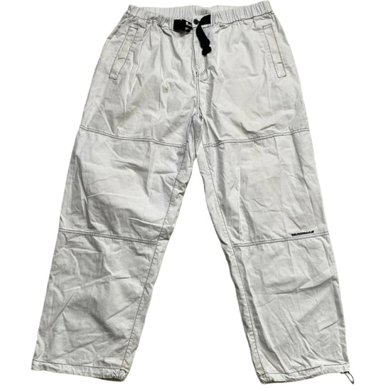 Yardsale Skateboards White and Black Cargo Skateboard Trousers (XL)