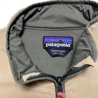 Patagonia Khaki Sand and Green Lightweight Puffer Jacket (XL)