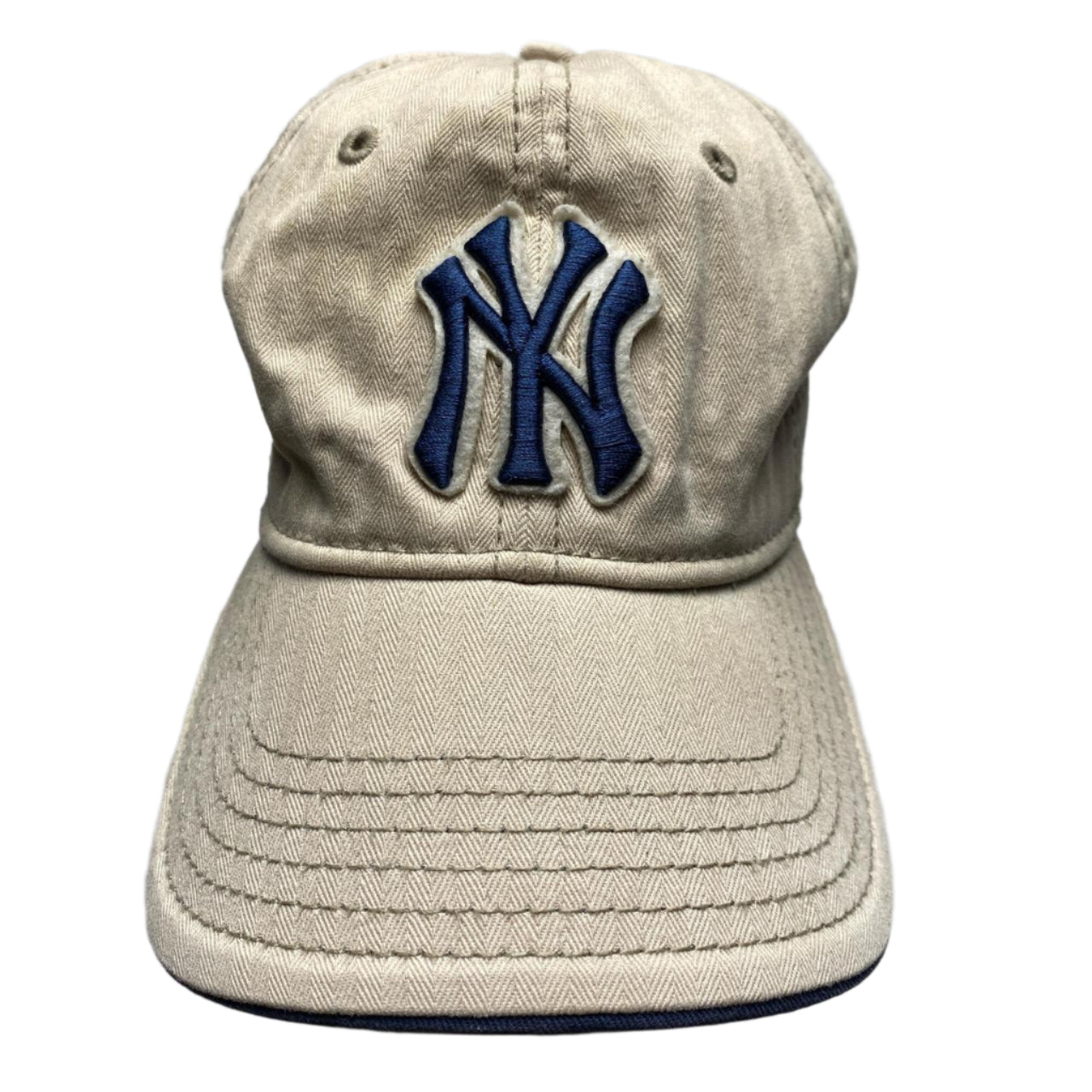New York New Era Yankees Cream and Navy Vintage Cap