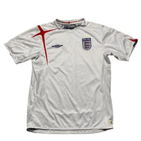 England Umbro Home White and Red Vintage 2005-2007 Football Jersey (M)