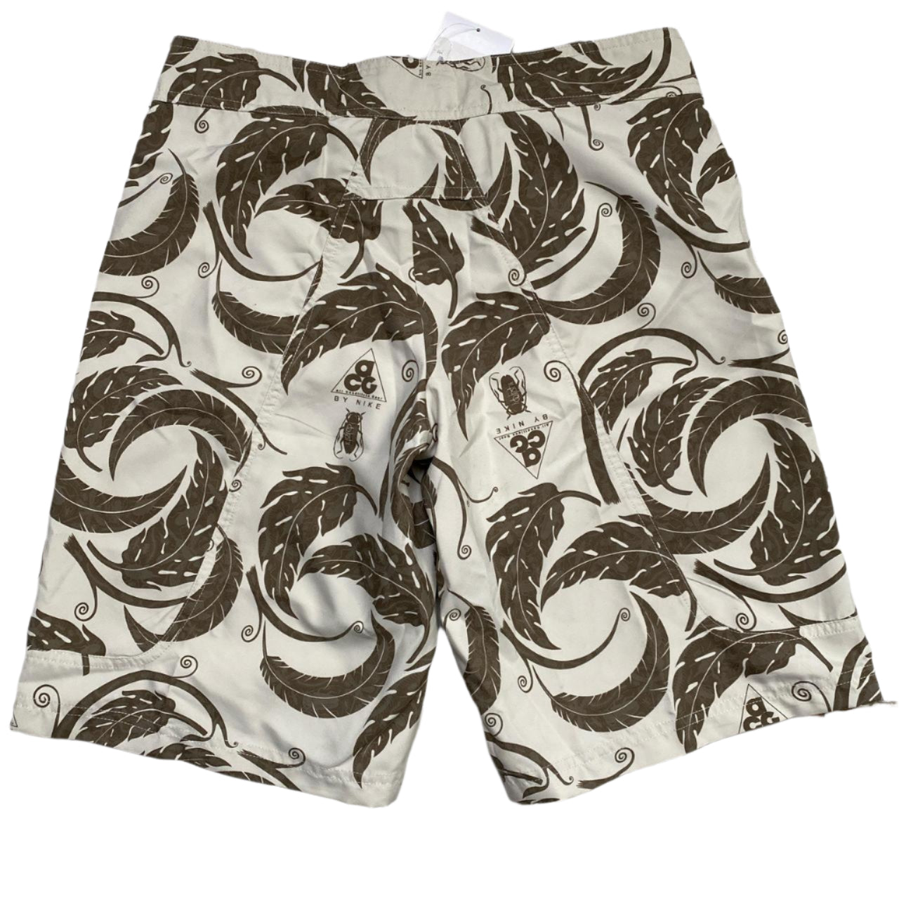 Nike ACG Vintage Y2K Cream and Brown Floral Print Shorts (S)