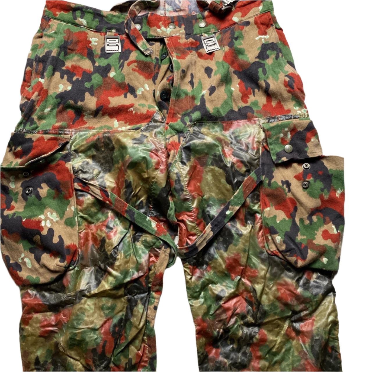 Camo Bretel CH Vintage Military Red Green and Brown Camouflage Jacket and Dungarees (L)