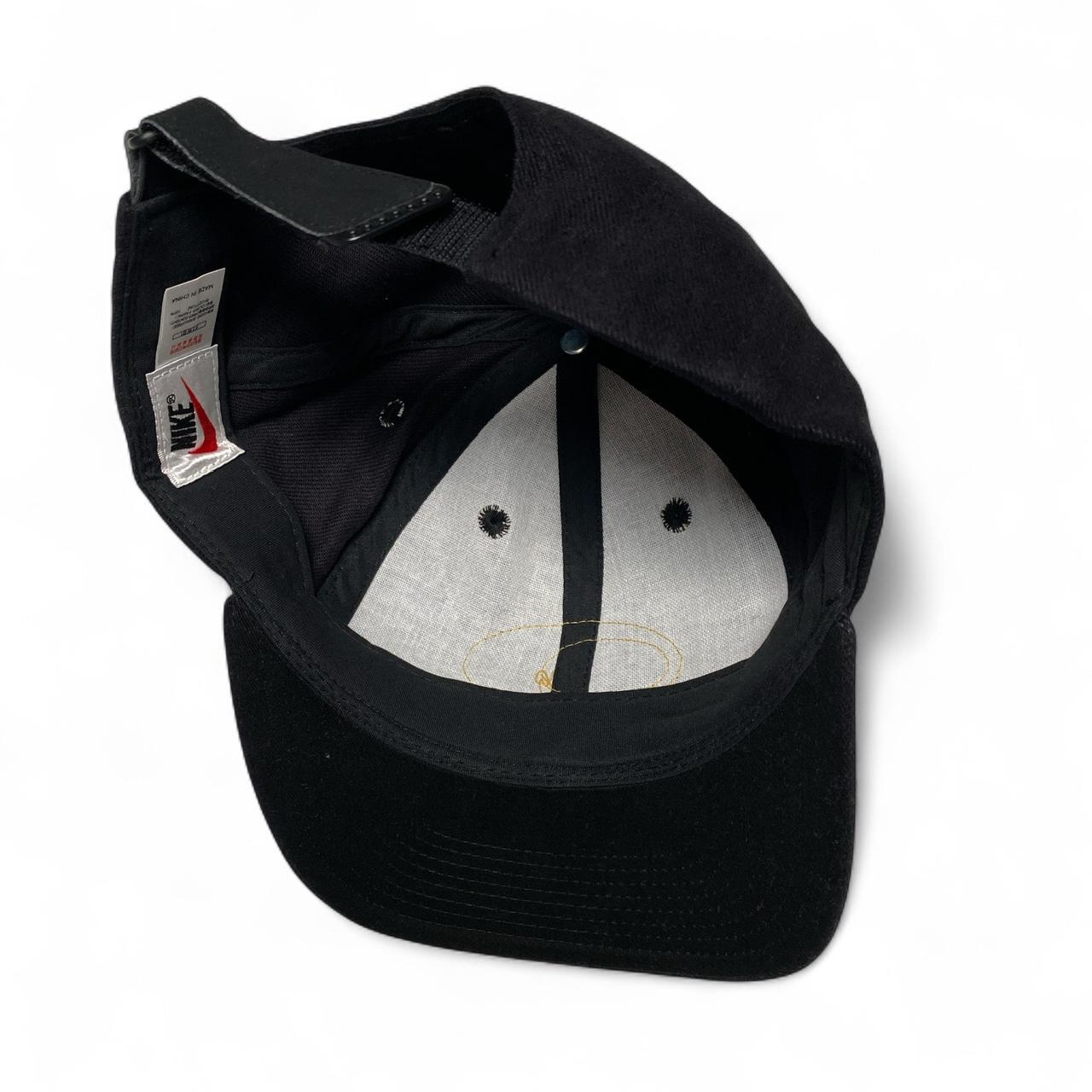 Nike Air Vintage 90’s Black and Red Swoosh Cap