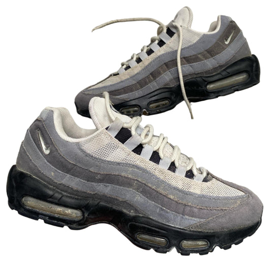 Nike Air Max 95 Grey Jewel (UK 9)