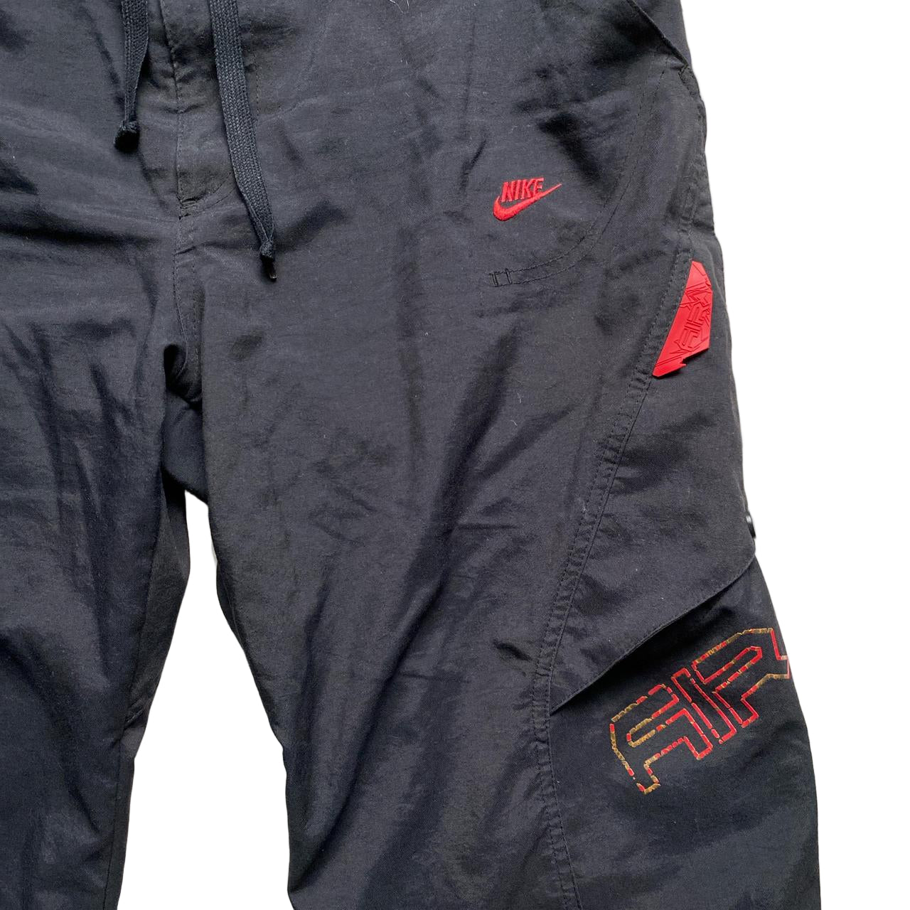 Nike AIR Vintage Black and Red Cargo Shorts (L)