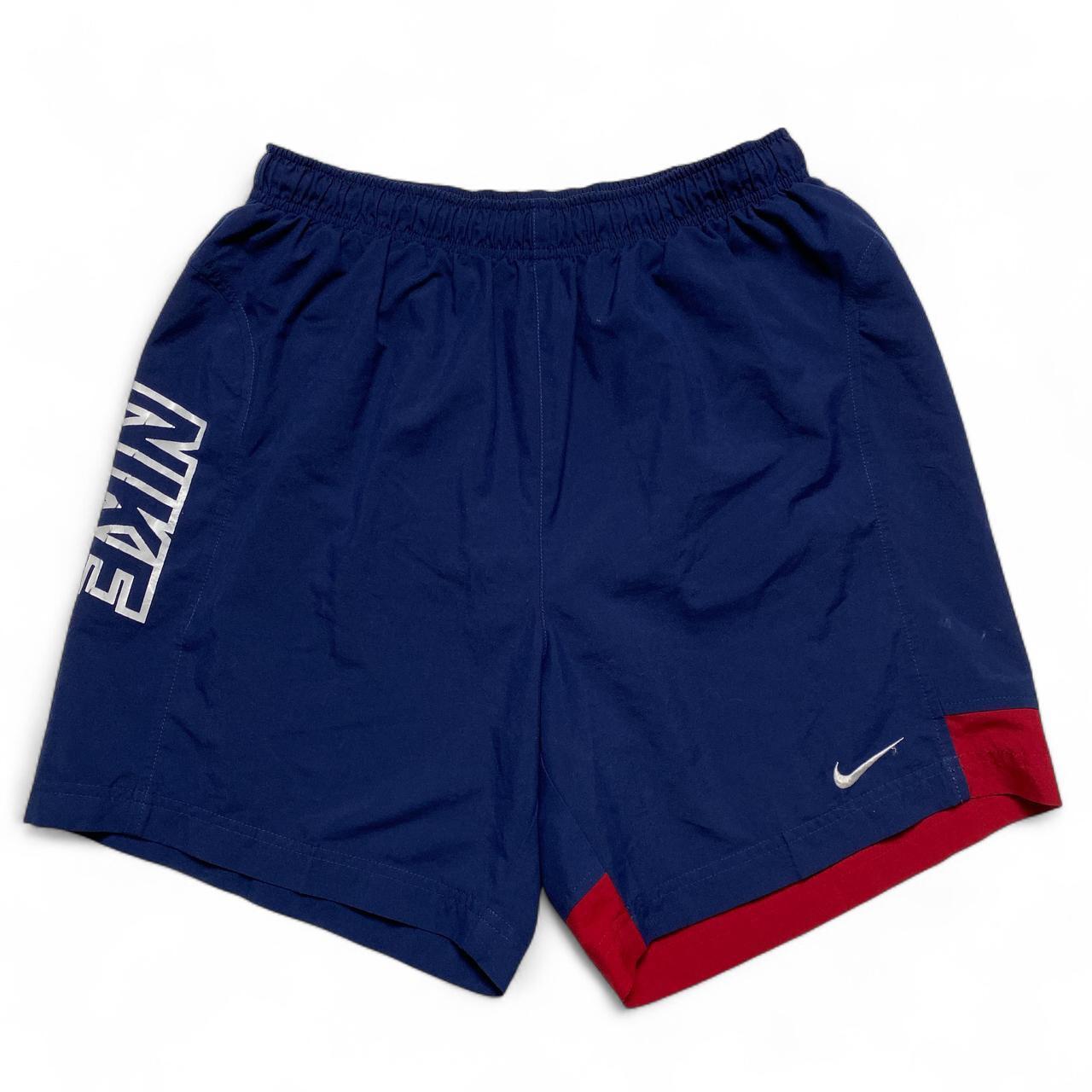 Nike Navy White and Red 90’s Vintage