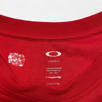 Oakley San Fransisco Red and White T Shirt (M)