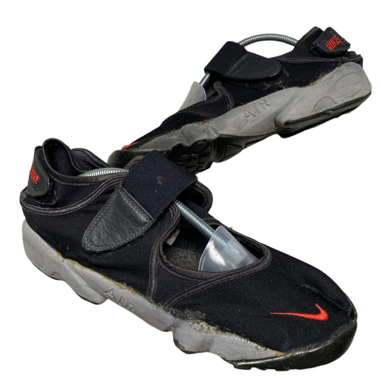Nike Air Rift Black Grey and Red 2004 (UK 10)