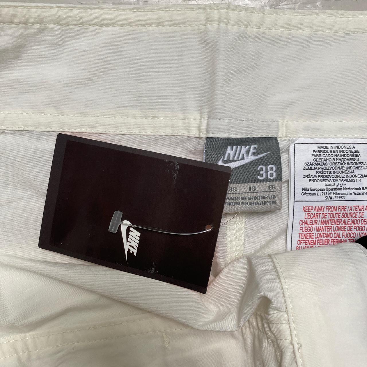 Nike Vintage y2k Volleyball Prints Cargo Shorts Cream White (38W)