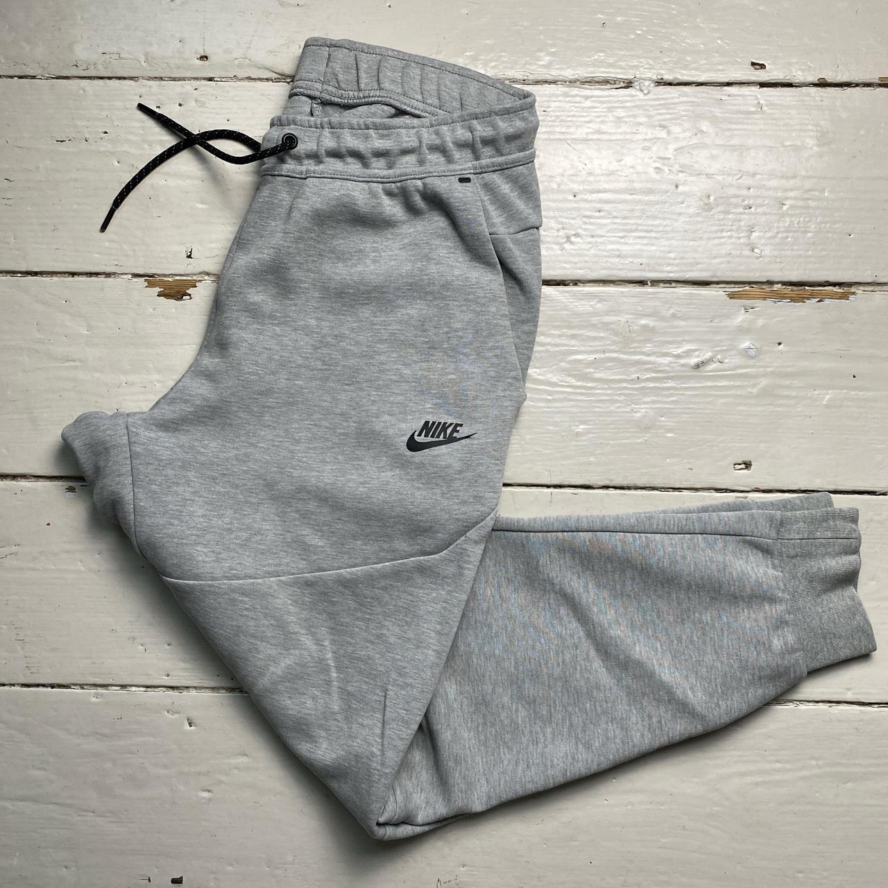 Nike Tech Fleece Grey Joggers