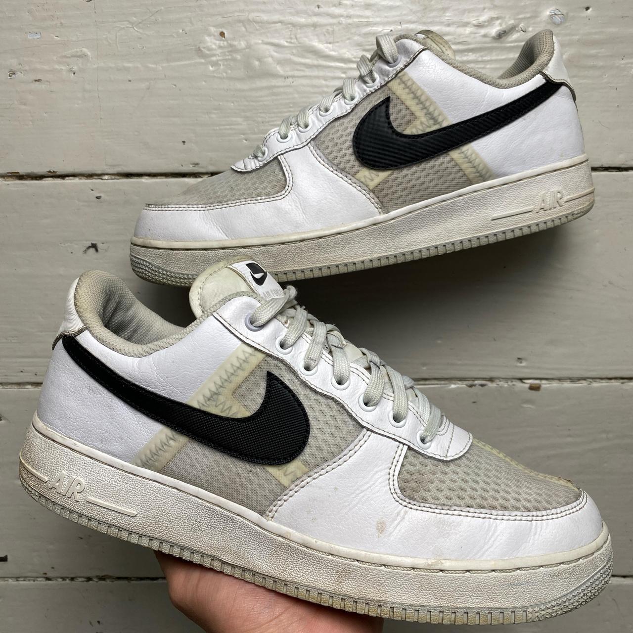 Nike Air Force 1 White and Black