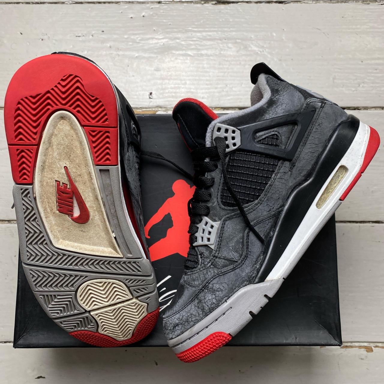 Jordan 4 Bred