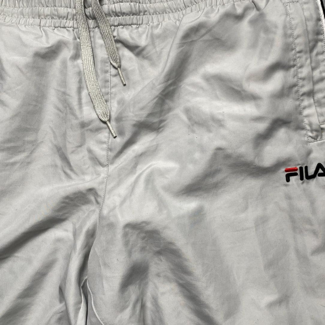 Fila Shell Trackpant Baggy Shorts Silver Black and Red (2XL)