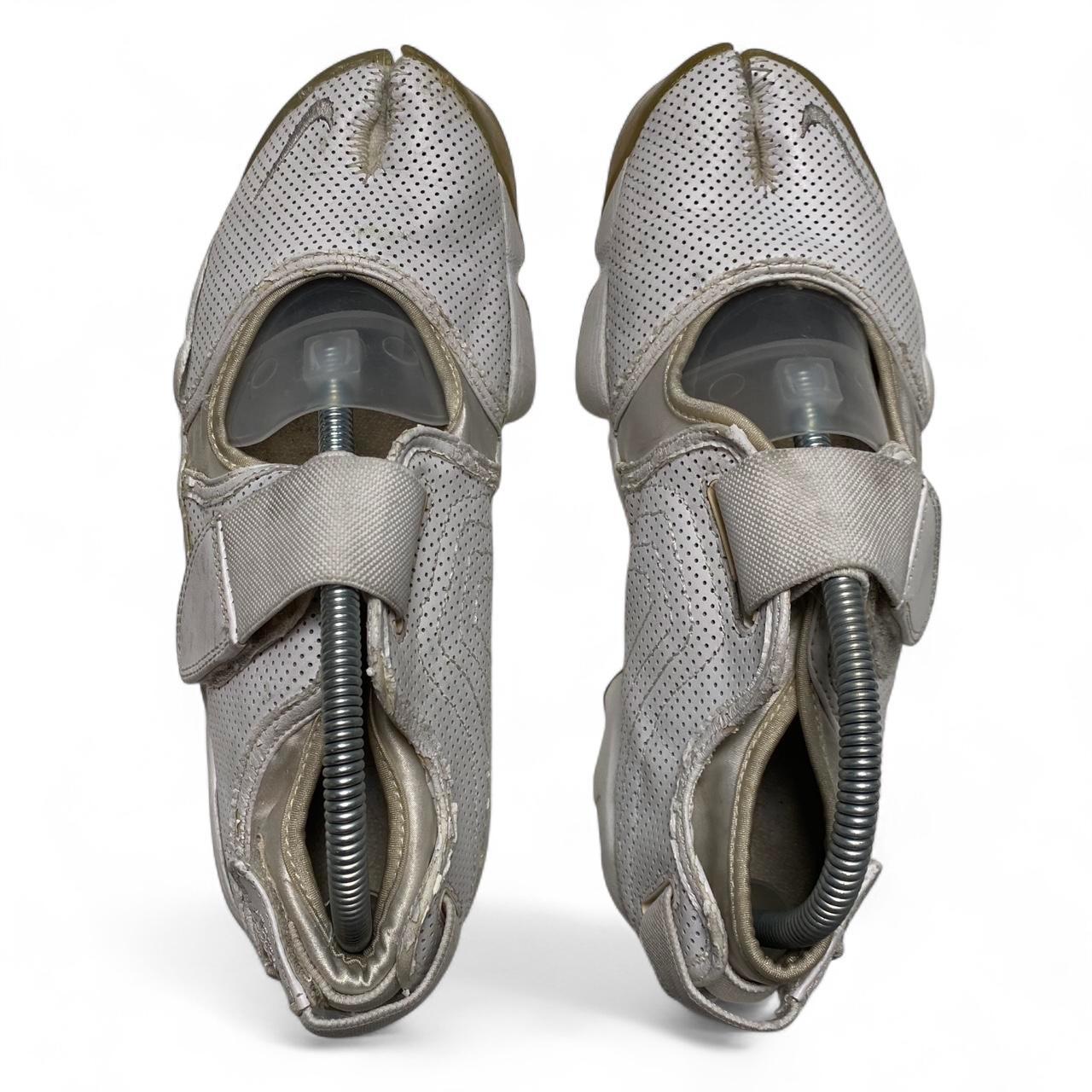 Nike Air Rift White Leather Trainers (UK 7.5)