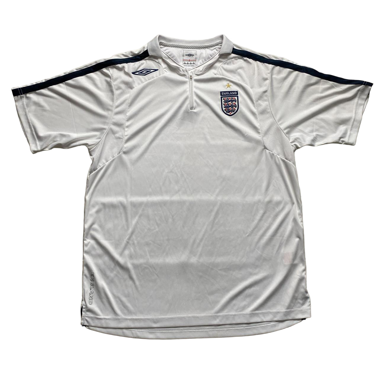 England Umbro White and Navy Vintage Football Jersey (XL)