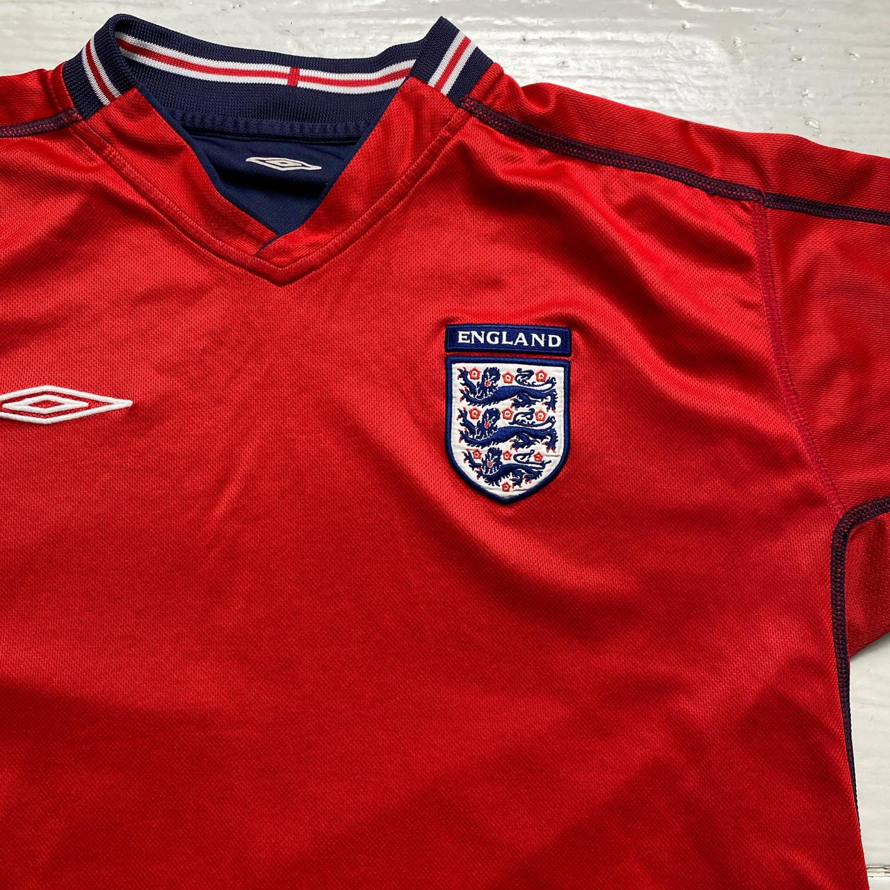 England Umbro Vintage 2004 Red and Navy Reversible Football Jersey