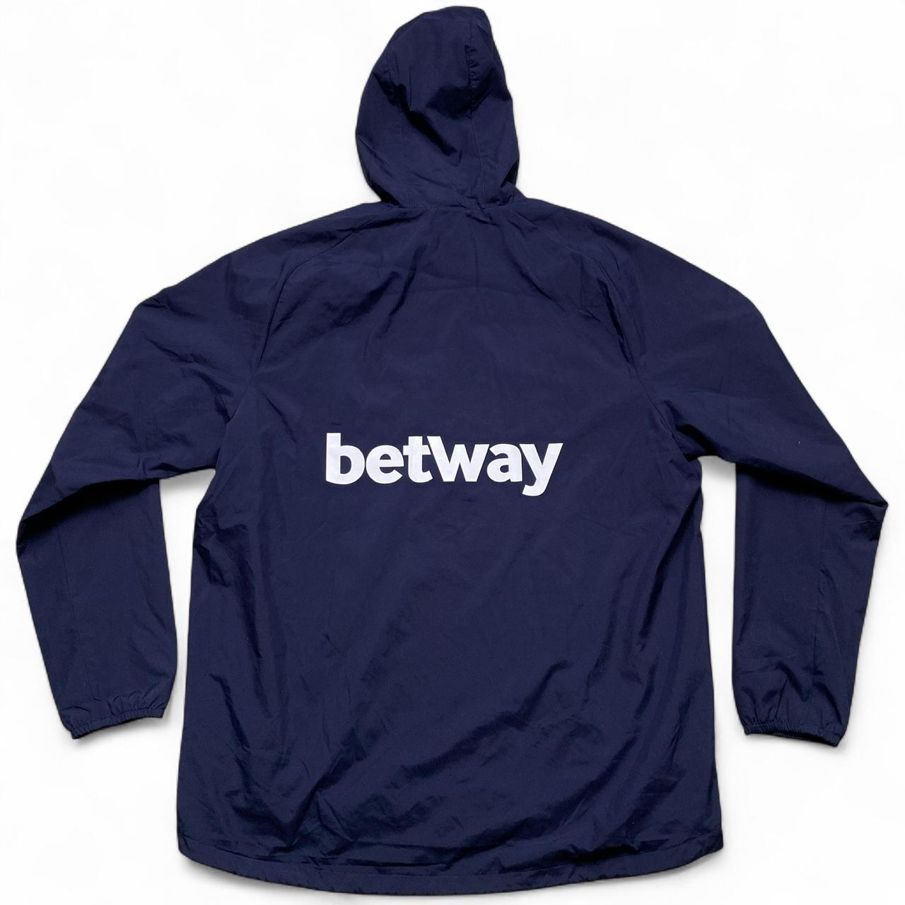 Umbro West Ham Navy and White Windbreaker Jacket (XL)