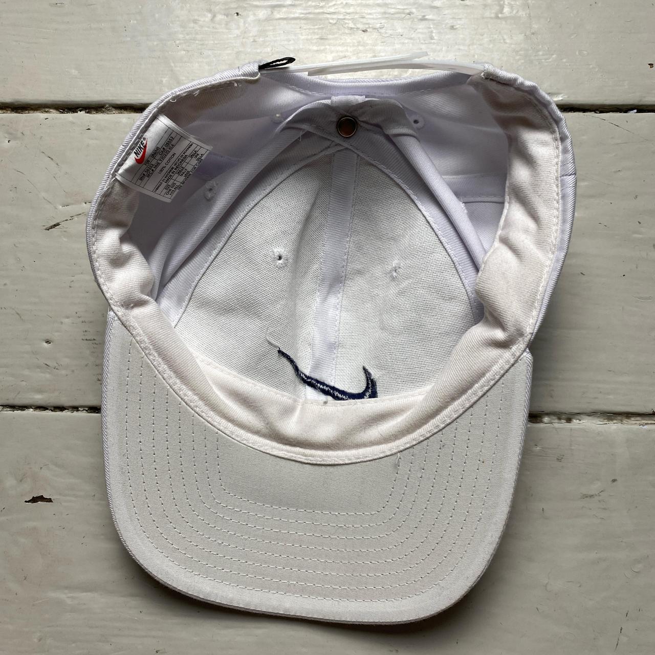 Nike White and Navy Swoosh Vintage 90’s Cap