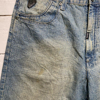 Akademiks Vintage 90’s Baggy Embroidered Jort Jean Shorts (38W)