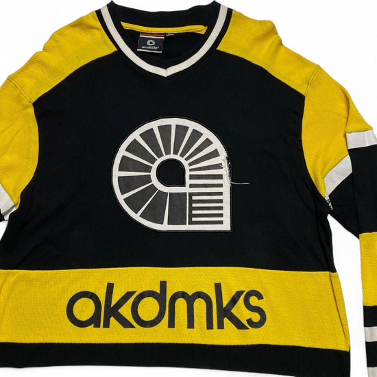 Akademiks Vintage y2k Black Yellow and White Long Sleeve Jersey T Shirt