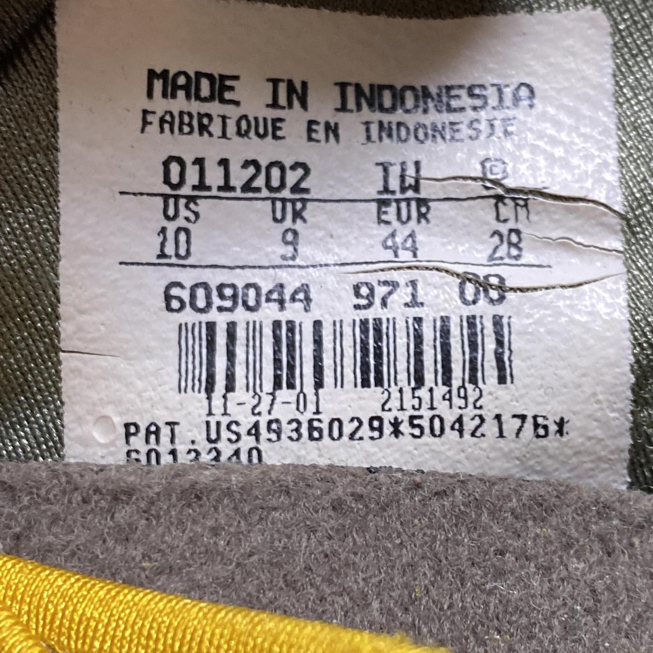 Nike Air Rift Khaki and Yellow 2001 y2k Trainers (UK 9)