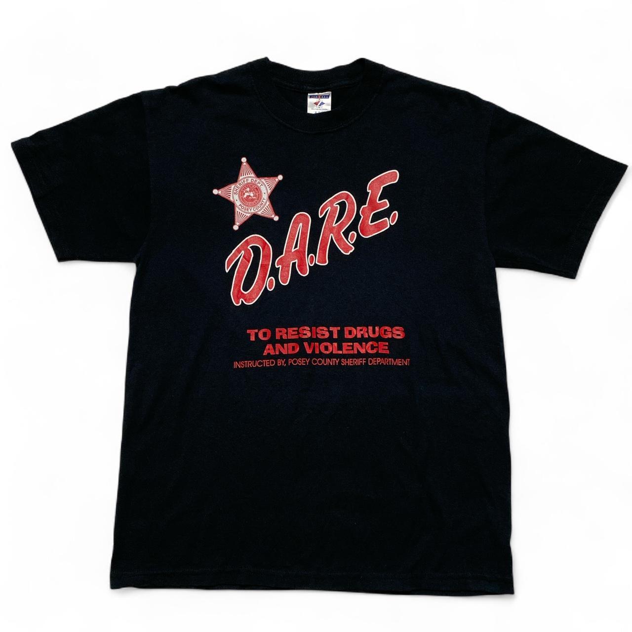 Dare To Resist Drugs and Violence Vintage 90’s Sheriff Department Posey County Indiana Black and Red (M)