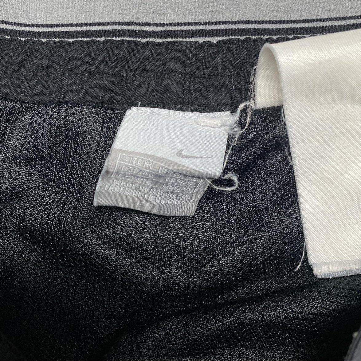 Nike Swoosh Black and White Baggy Trackpant Shell Bottoms (M)