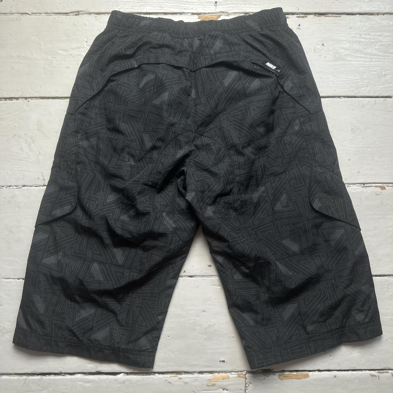 Nike Shell Cargo Trackpant Shorts