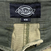 Dickies Camouflage Cargo Combat Army Shorts (30W)