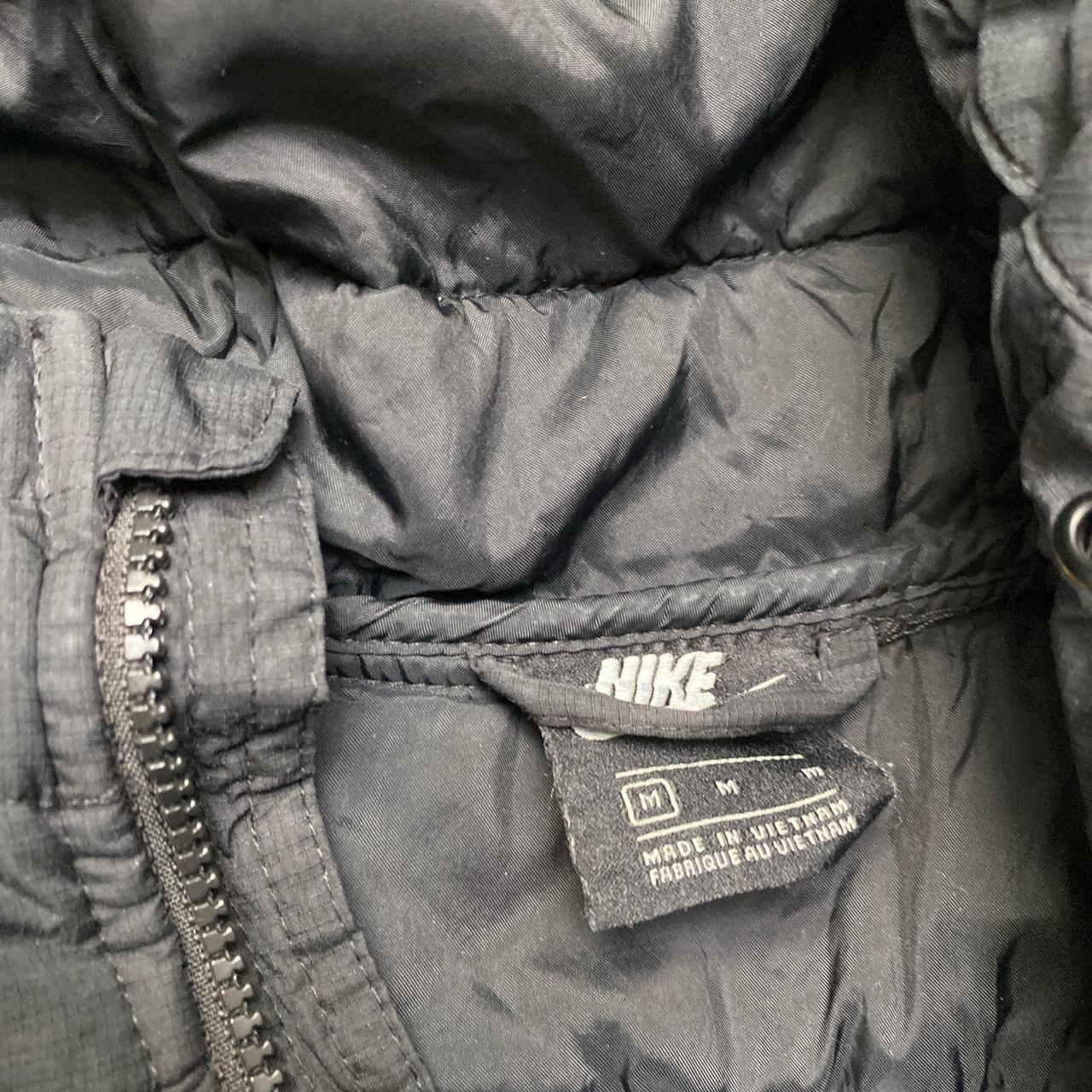 Nike Black and White Lightweight Puffer Jacket (M)