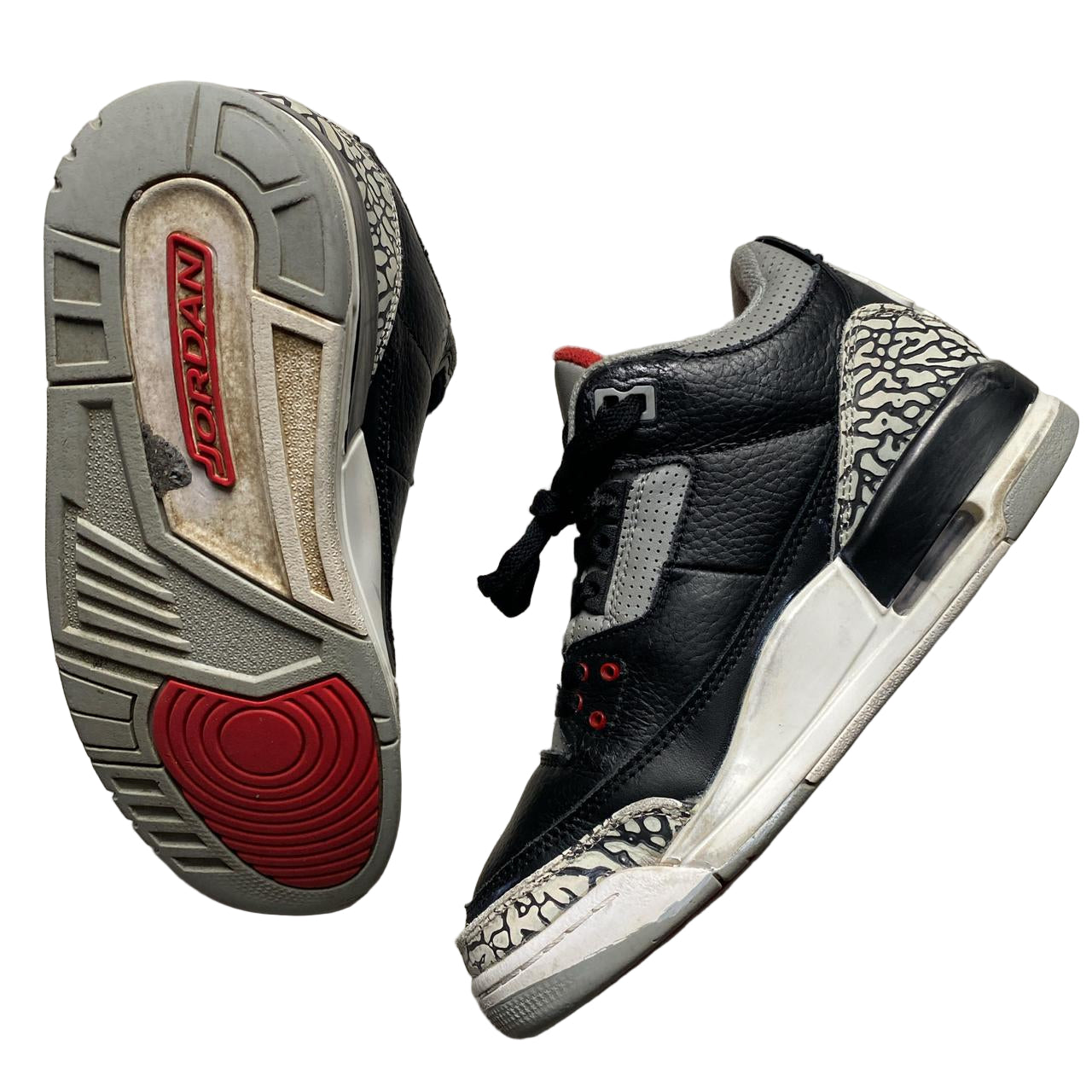 Jordan 3 Black Cement (UK 4)
