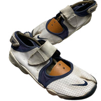 Nike Air Rift Vintage 2007 White and Navy Leather Tabi Split Toe Trainers (UK 11)