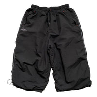 Umbro Black and Grey Shell Trackpant Shorts (XL)