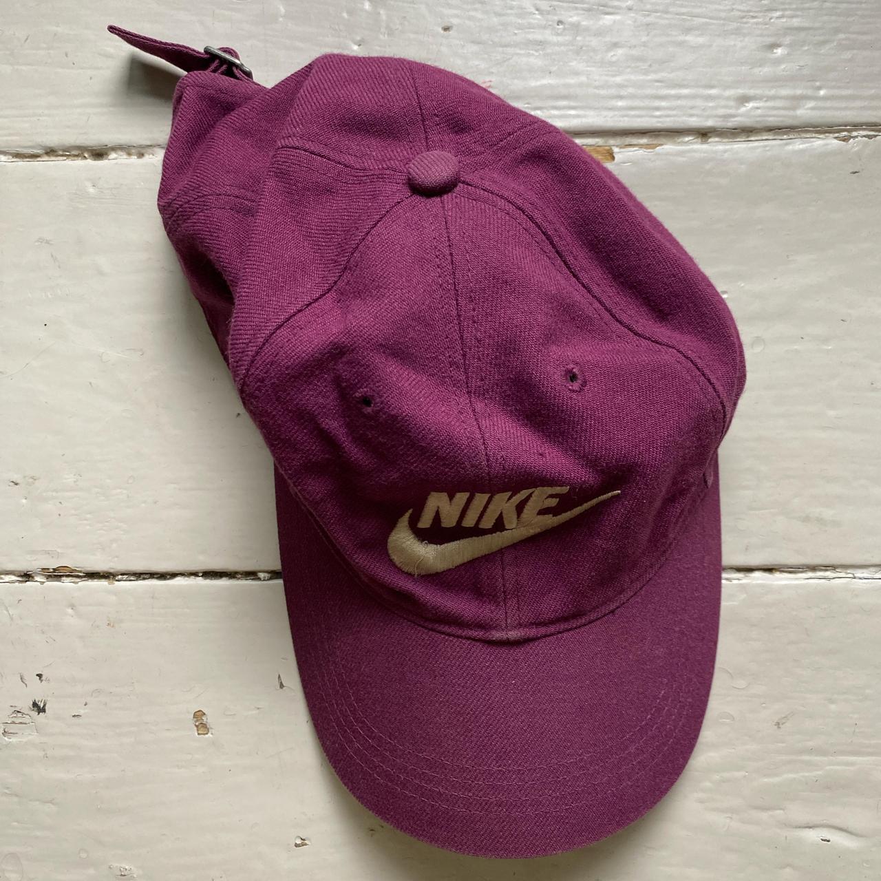 Nike Cream Swoosh Purple Cap